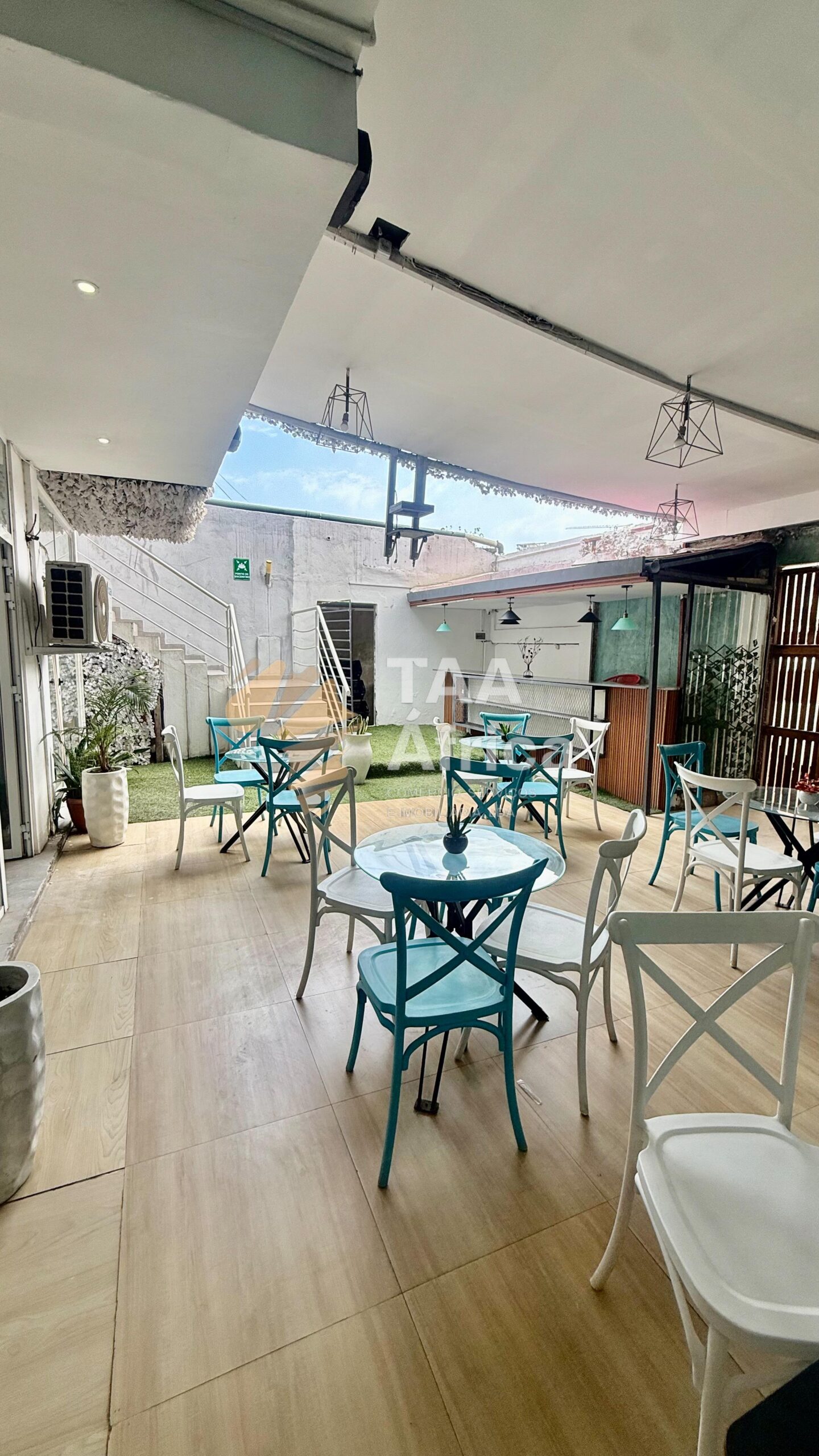 RESTAURANTE NO MACULUSSO
