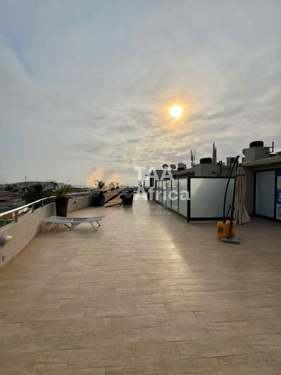 EDIFÍCIO LAZÚLI FLATS NO BAIRRO AZUL