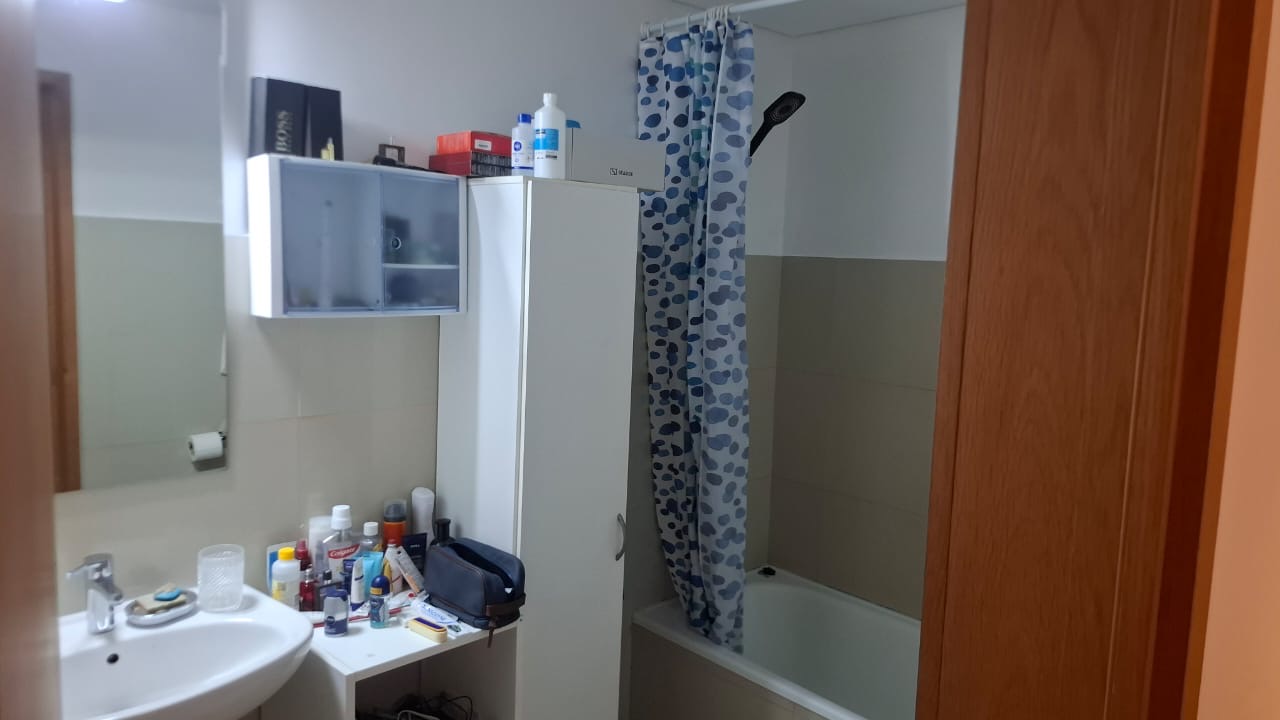 APARTAMENTO T2 NA AVENIDA BRASIL
