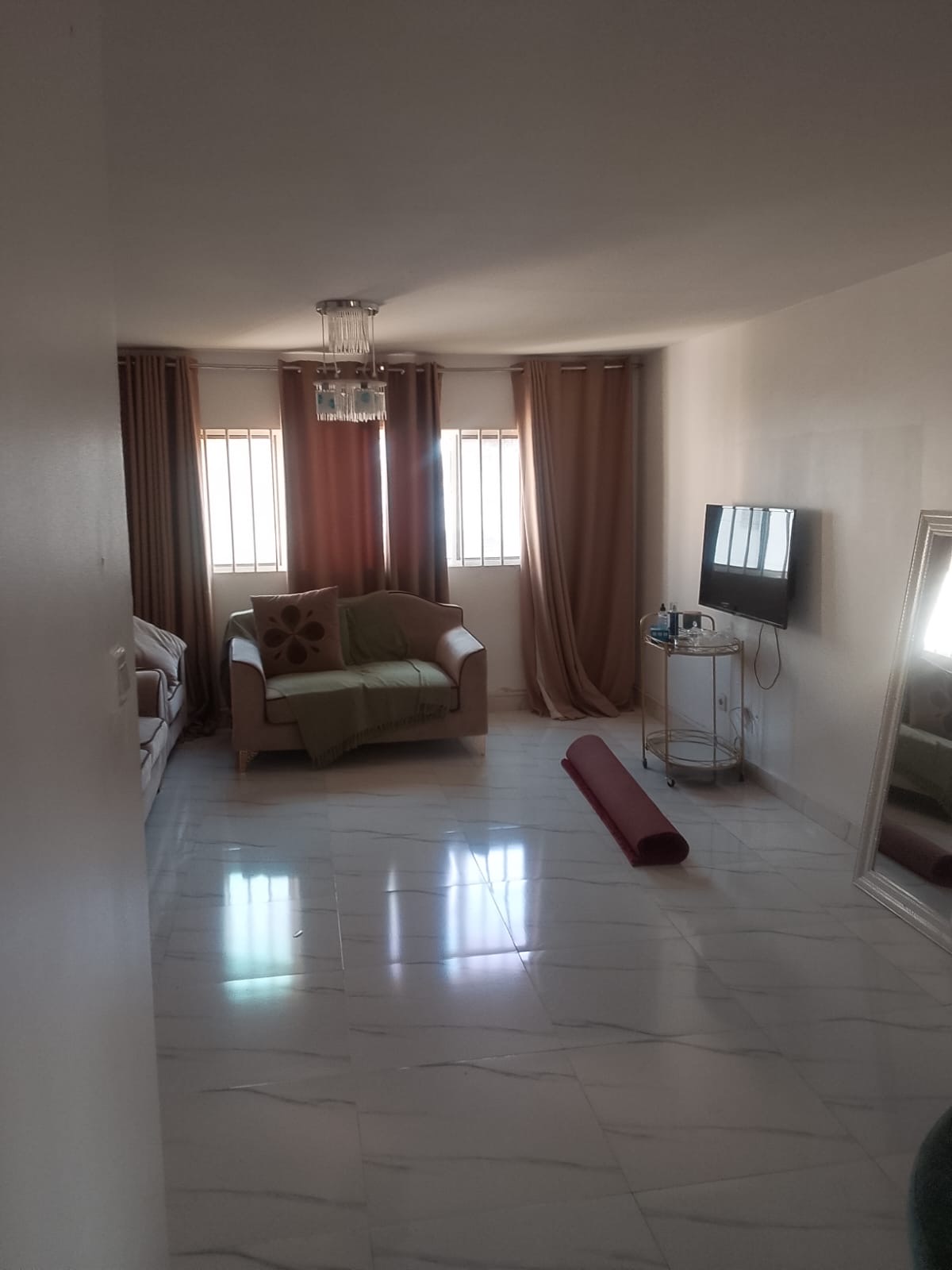 APARTAMENTO NA CENTRALIDADE DO KK5000