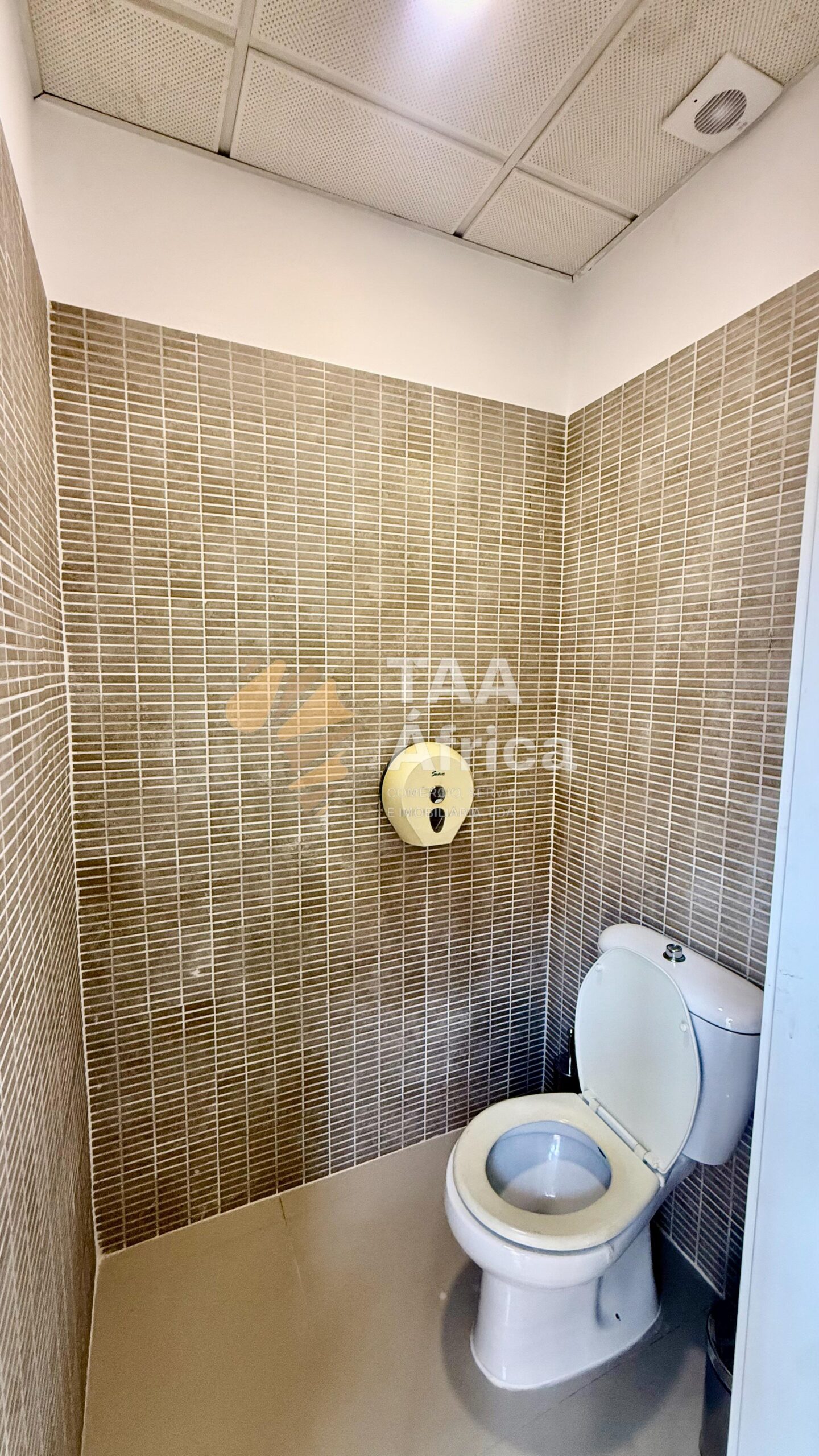 ESCRITÓRIO DE 469M2 NA VIA PRINCIPAL DO PATRIOTA