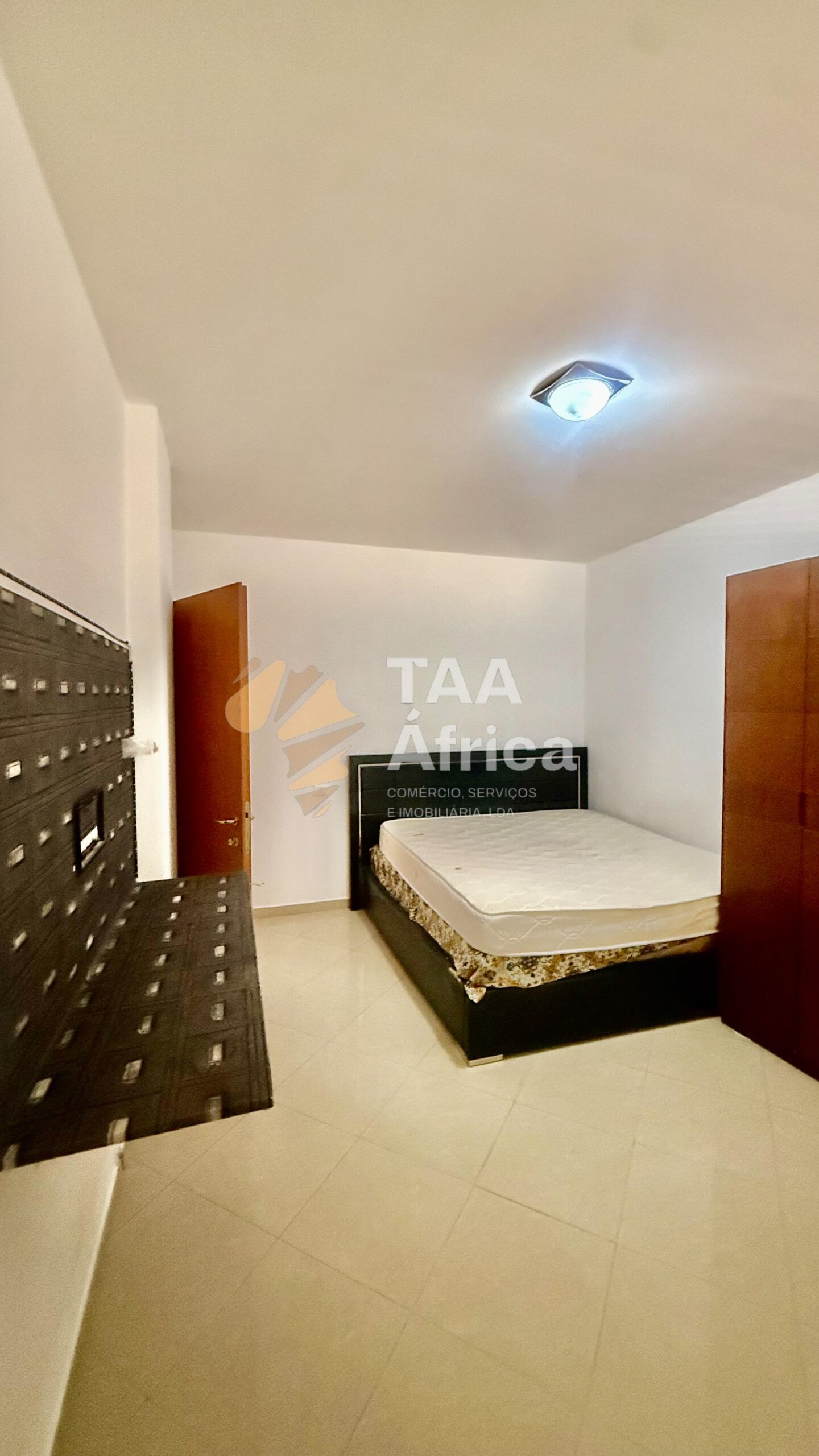 APARTAMENTO T3 NO CONDOMÍNIO INTERLAND – MORRO BENTO