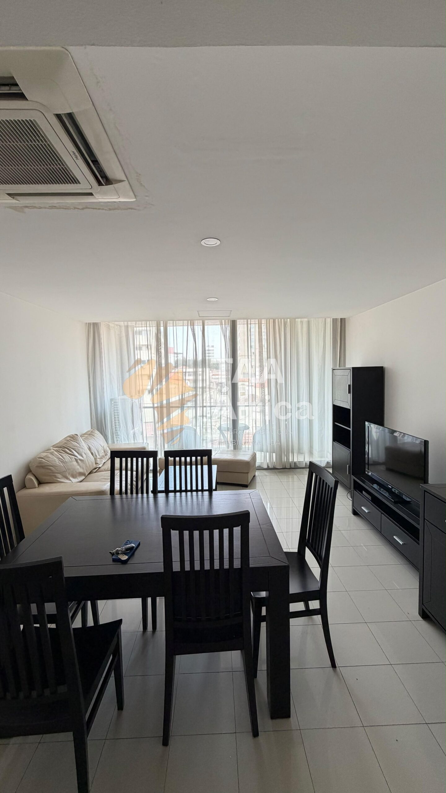 APARTAMENTO T2 NO EDIFÍCIO PLATINIUM – INGOMBOTA
