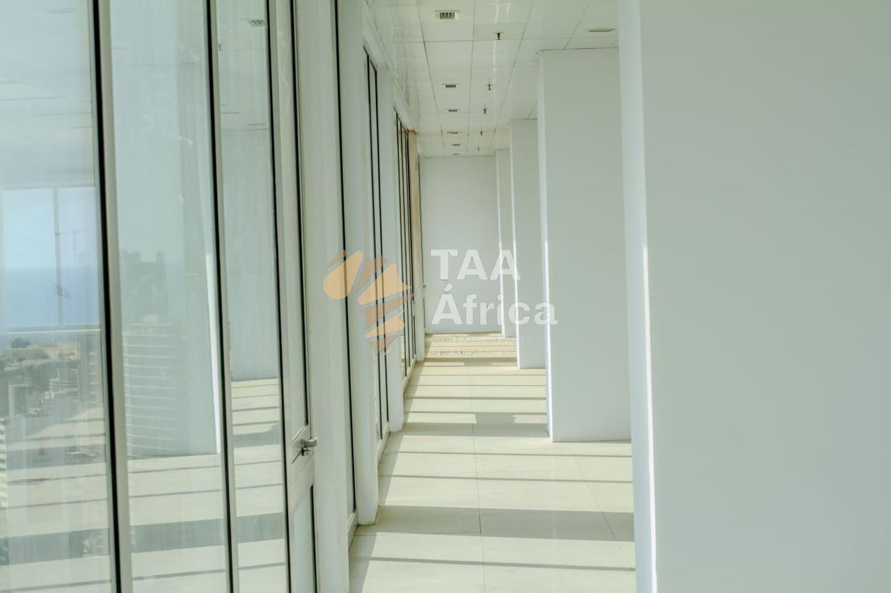 ESCRITÓRIO DE 711,30M2 NAS TORRES OCEANO – INGOMBOTA