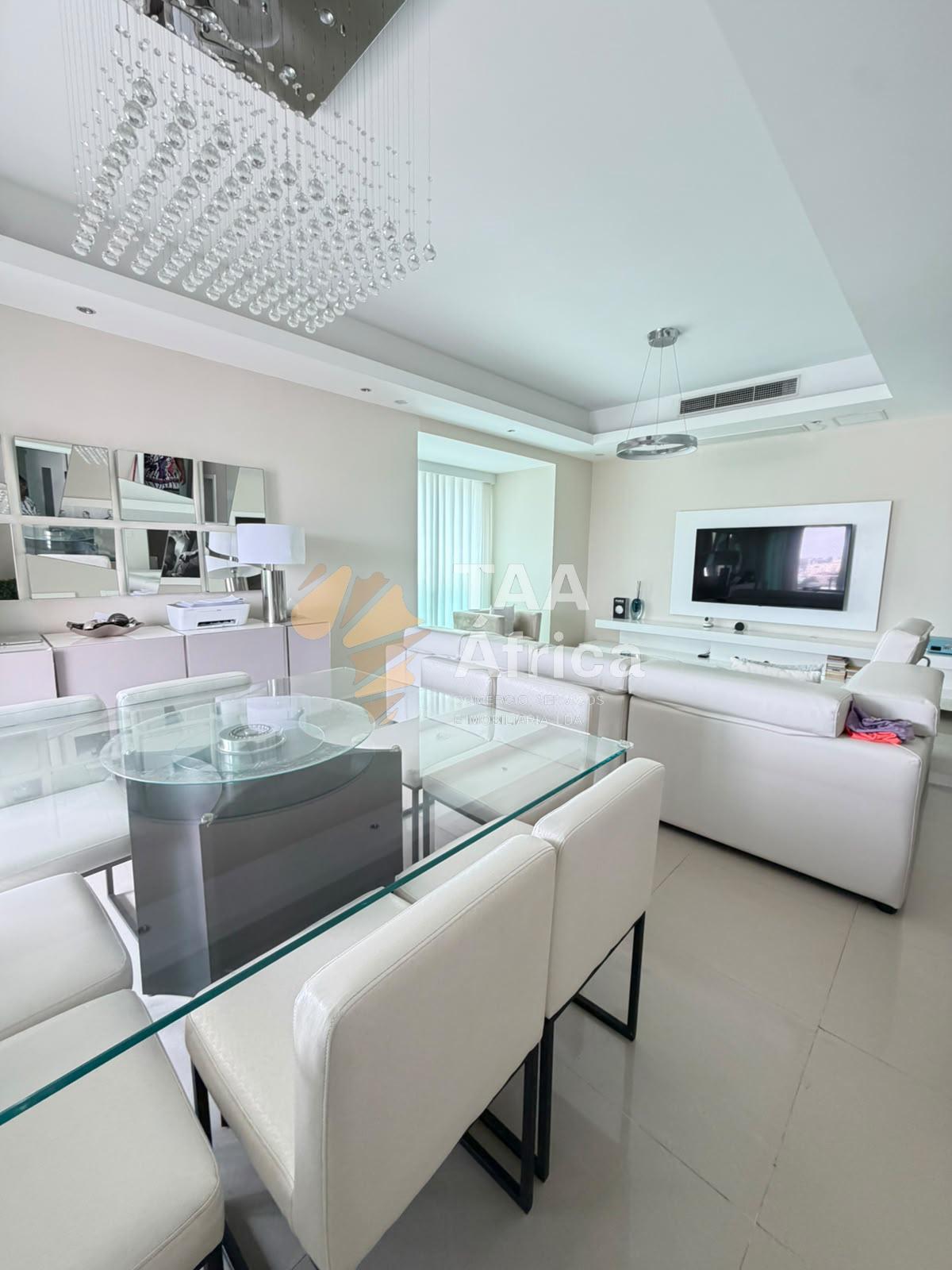 APARTAMENTO T3 MOBILADO NO CONDOMÍNIO HORIZONTE MORRO BENTO
