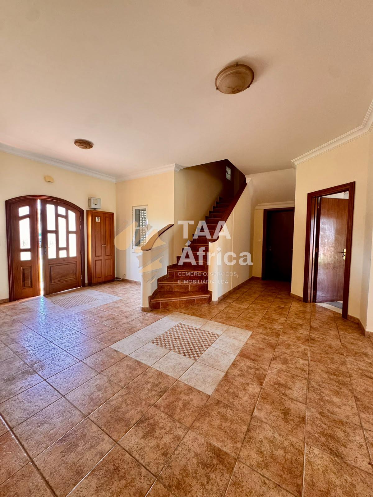 VIVENDA V3+2 DUPLEX NO CONDOMÍNIO CAJUEIRO – TALATONA