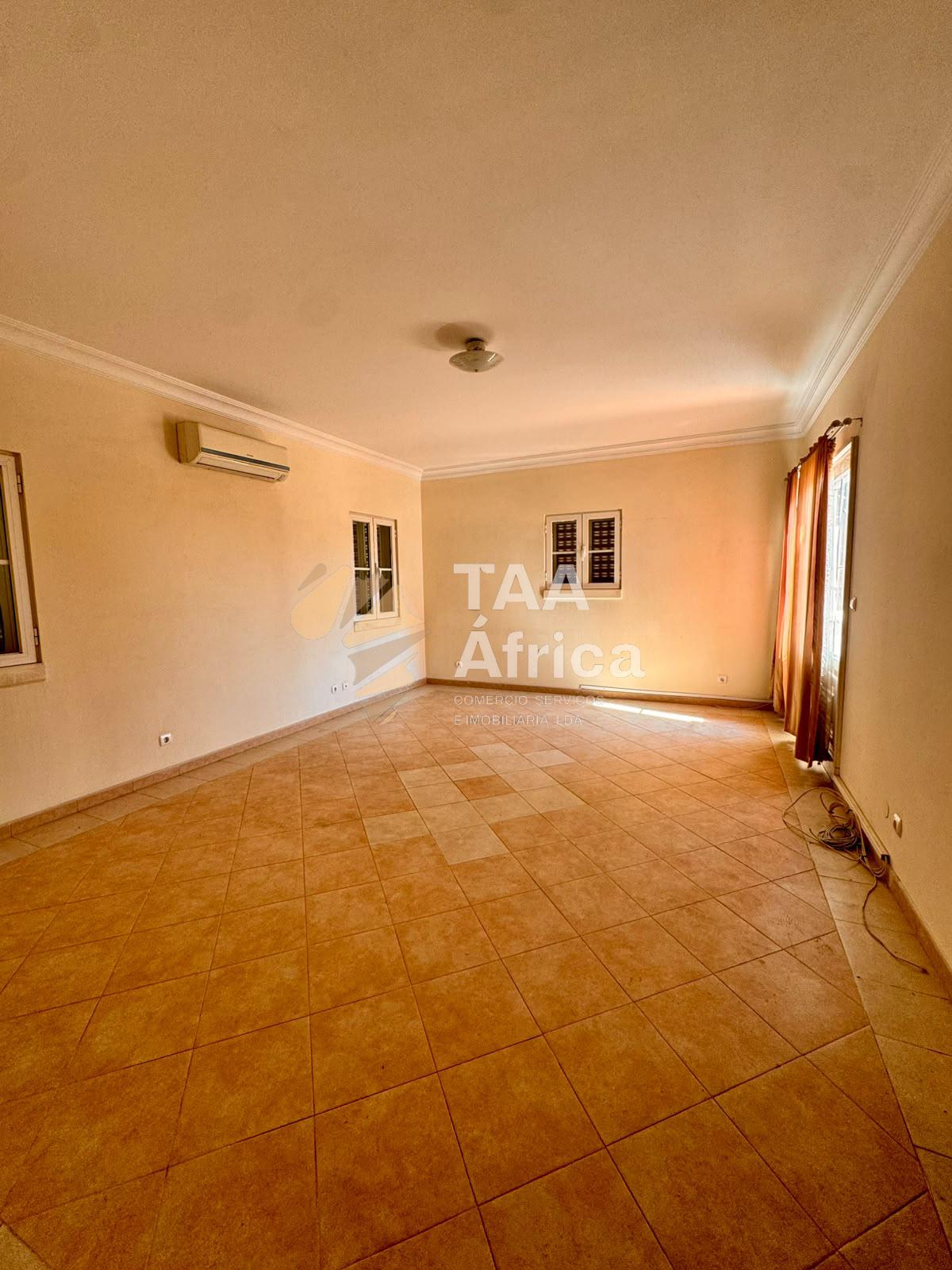 VIVENDA V3+2 DUPLEX NO CONDOMÍNIO CAJUEIRO – TALATONA