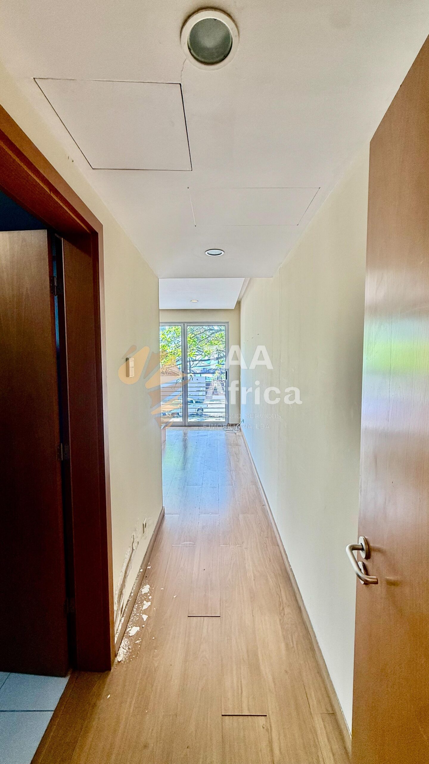 APARTAMENTO T3 NO EDIFÍCIO FAROL VELHO – ILHA DO CABO