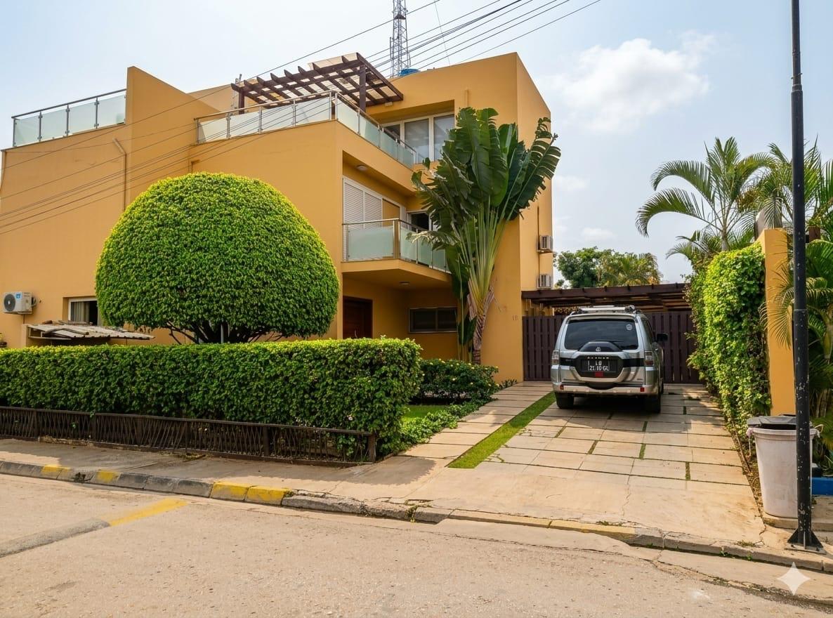 VIVENDA V4+1 DUPLEX NO CONDOMÍNIO ZEUS