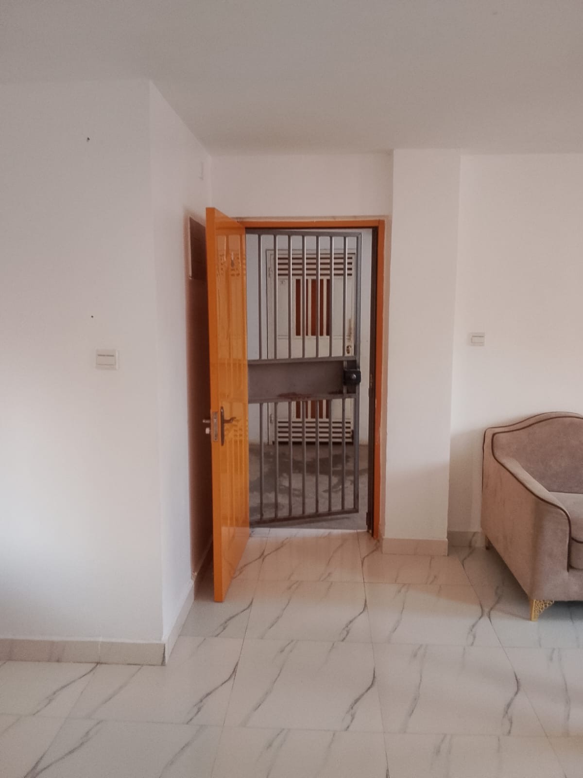 APARTAMENTO NA CENTRALIDADE DO KK5000