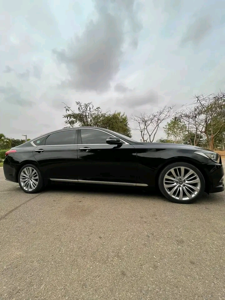Hyundai genesis