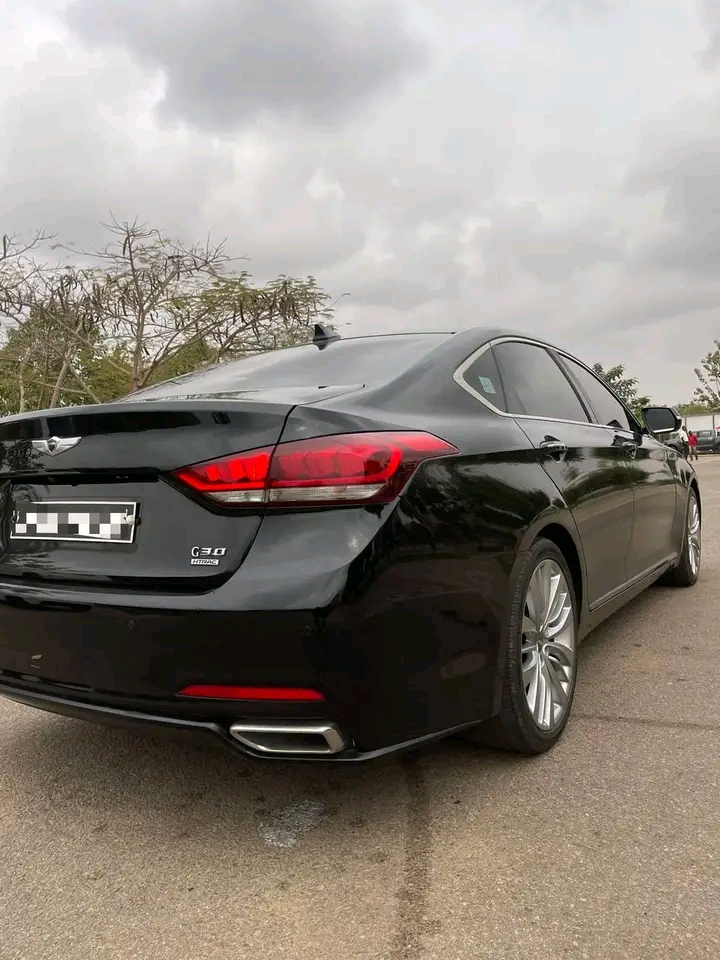 Hyundai genesis