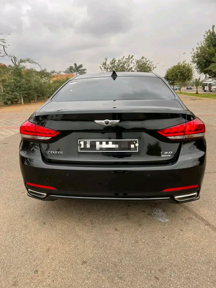 Hyundai genesis