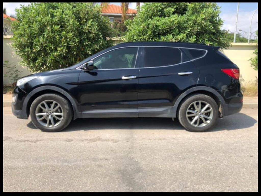 Hyundai Santa fé motor selado tudo bom.