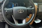 Toyota Fortuner novo