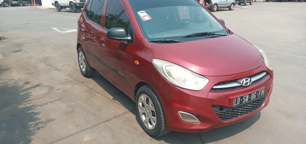 HYUNDAI I10 Série F