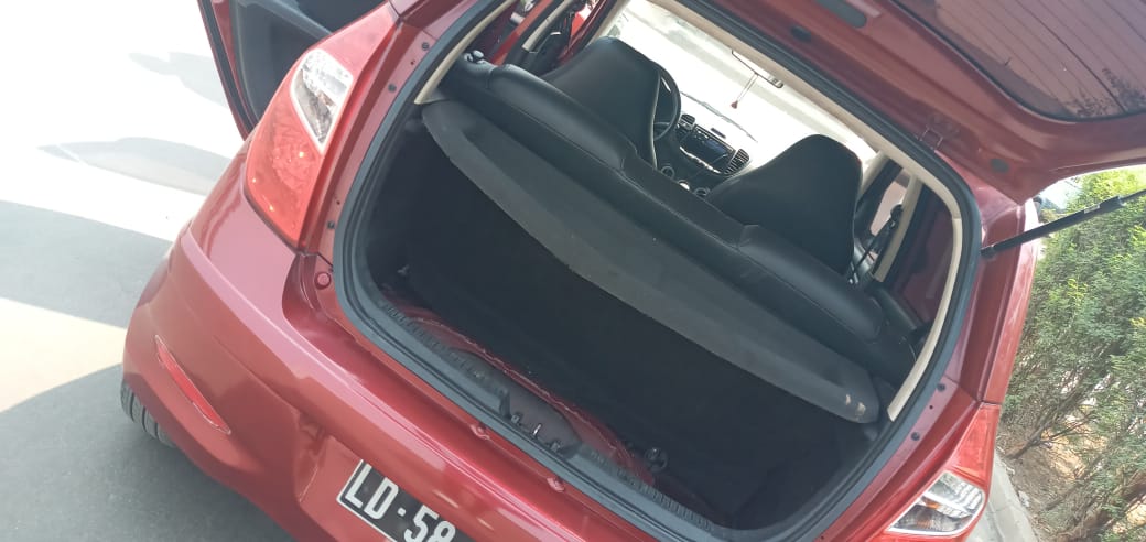 HYUNDAI I10 Série F