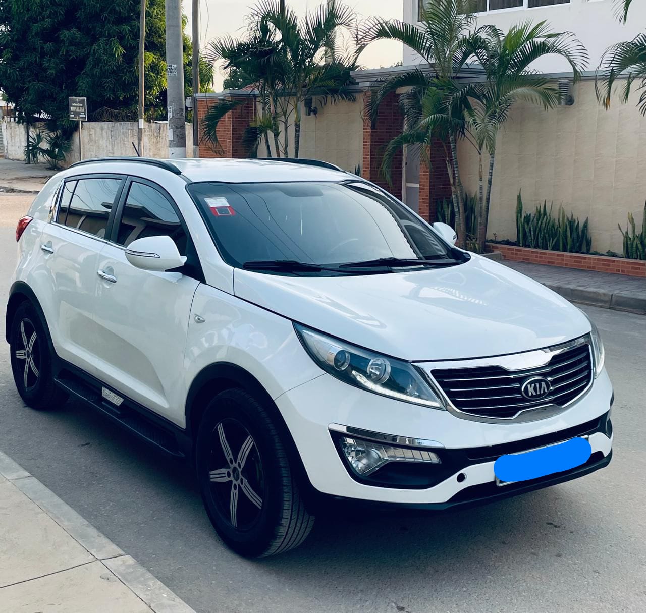 KIA SPORTAGE FULL