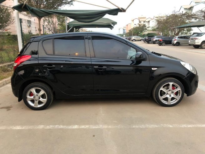 Hyundai I20 à venda