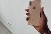 Iphones Xs max e normal