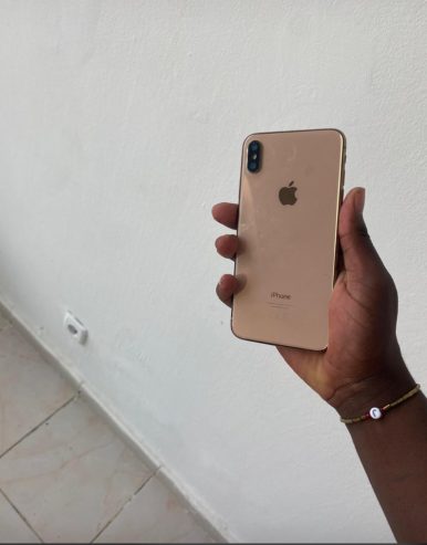 Iphones Xs max e normal