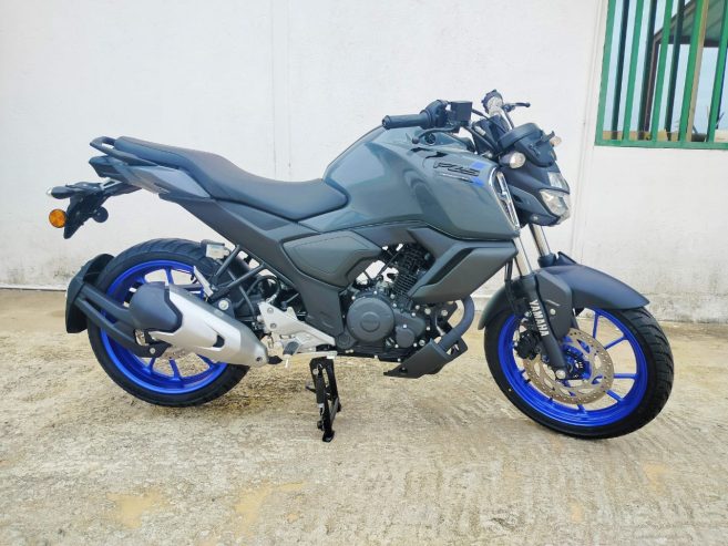 YAMAHA FZ-S