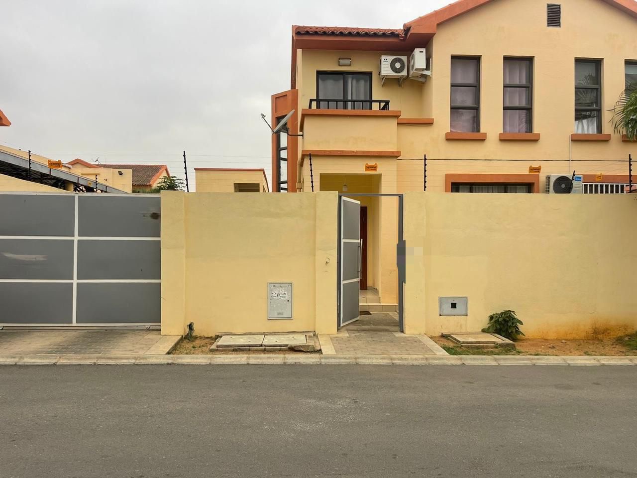 *A VENDA VIVENDA CONDOMÍNIO AUSTIN