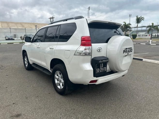 VENDO TOYOTA PRADO TXL