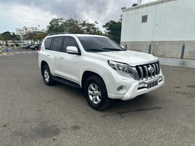 VENDO TOYOTA PRADO TXL