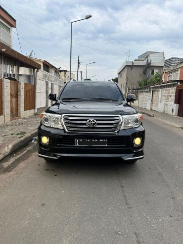 * TOYOTA LAND CRUISER GX.R 2014