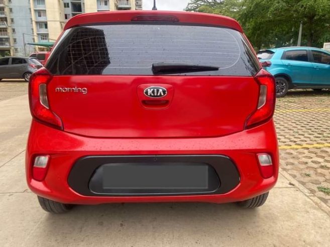 Kia Morning série H Tudo de origem Livrete e título 48 mil km 7