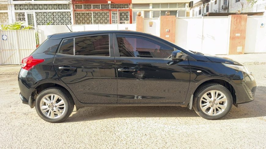 TOYOTA YARIS 22 mil km/ Igniçã Chave/ Motor Selado/Combustível G