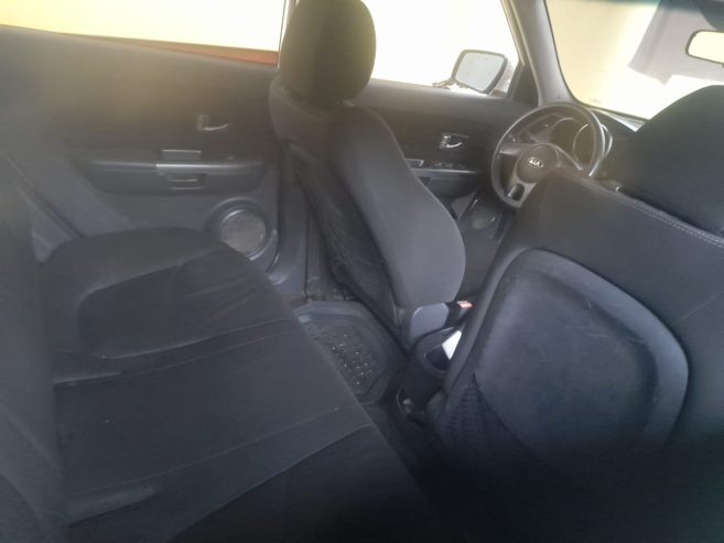 Kia Soul Cor Branco Pérola a Venda Carro Sem Problemas