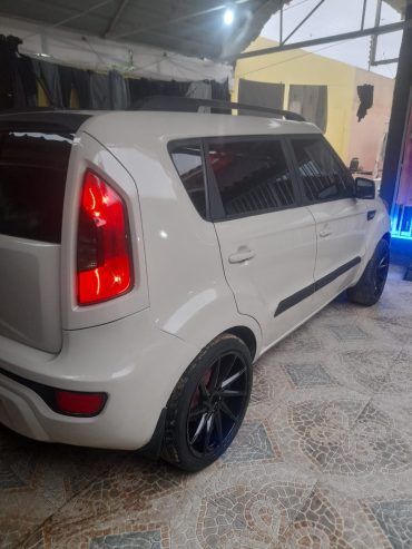 Kia Soul Cor Branco Pérola a Venda Carro Sem Problemas