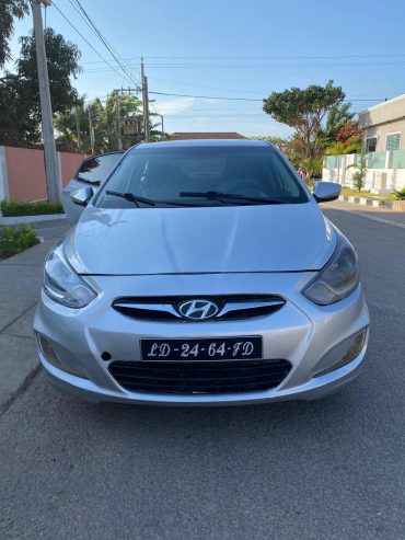 *Hyundai Accent 1.6* Motor *SELADO* 56 mil km AC em pleno funcion