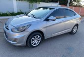 *Hyundai Accent 1.6* Motor *SELADO* 56 mil km AC em pleno funcion