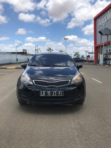 *KIA RIO DE MALA(Preto)* 📞934923282 Motor Seco (Revisado) Caixa