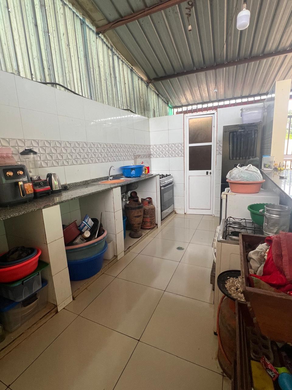 Vivenda T3 á venda no zango 0