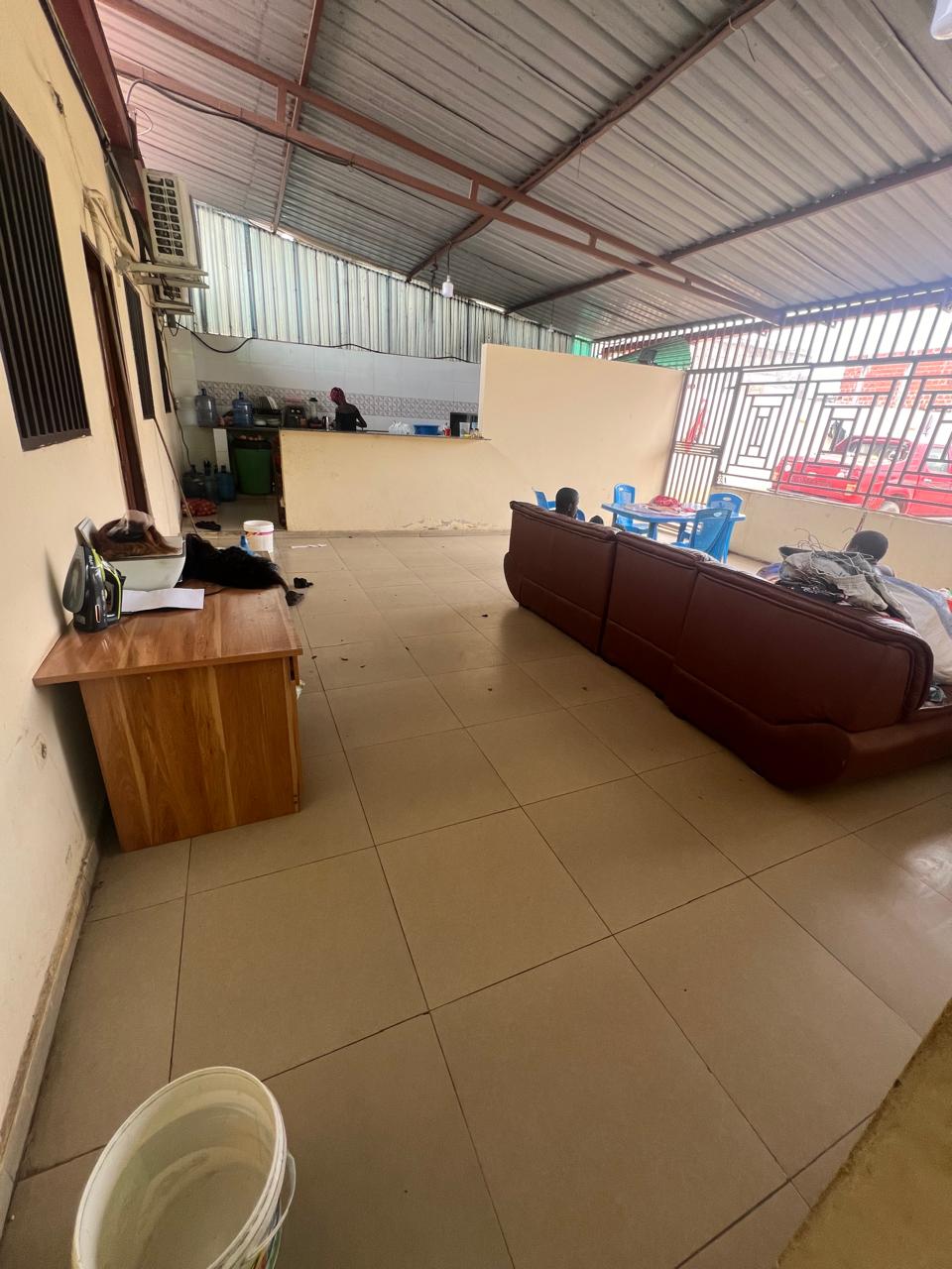 Vivenda T3 á venda no zango 0