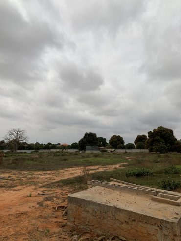 Terreno de 2 hectares à venda