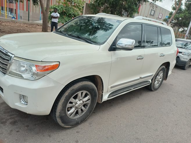 *TOYOTA LAND CRUISER V6 GXR GASOLINA* o carro tem Tudo de Origem