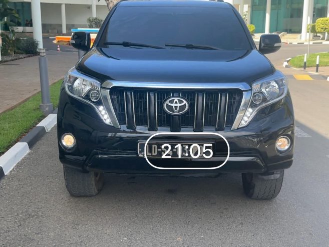 VENDO TOYOTA PRADO TXL