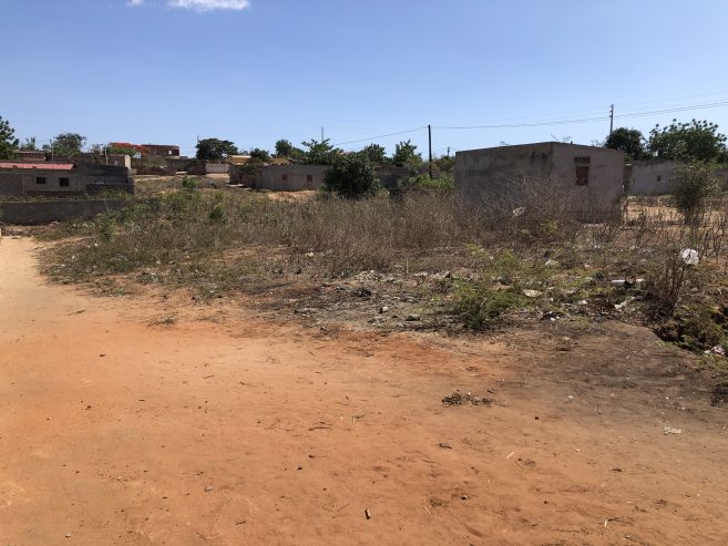 Terreno a venda no bairro mundial