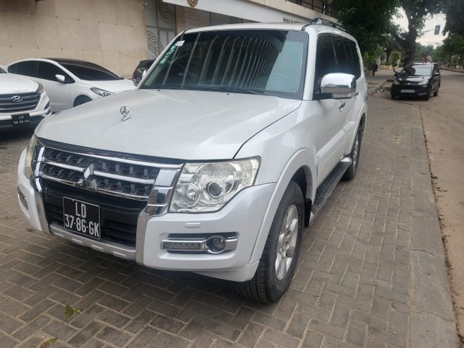 Mitsubishi Pajero full option GLS