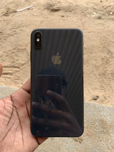 iPhone XS MAX