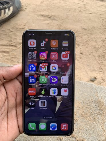 iPhone XS MAX