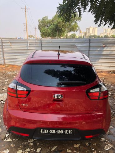 AMARRO URGENTE* Kia Rio