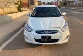 Carro Hyundai accent