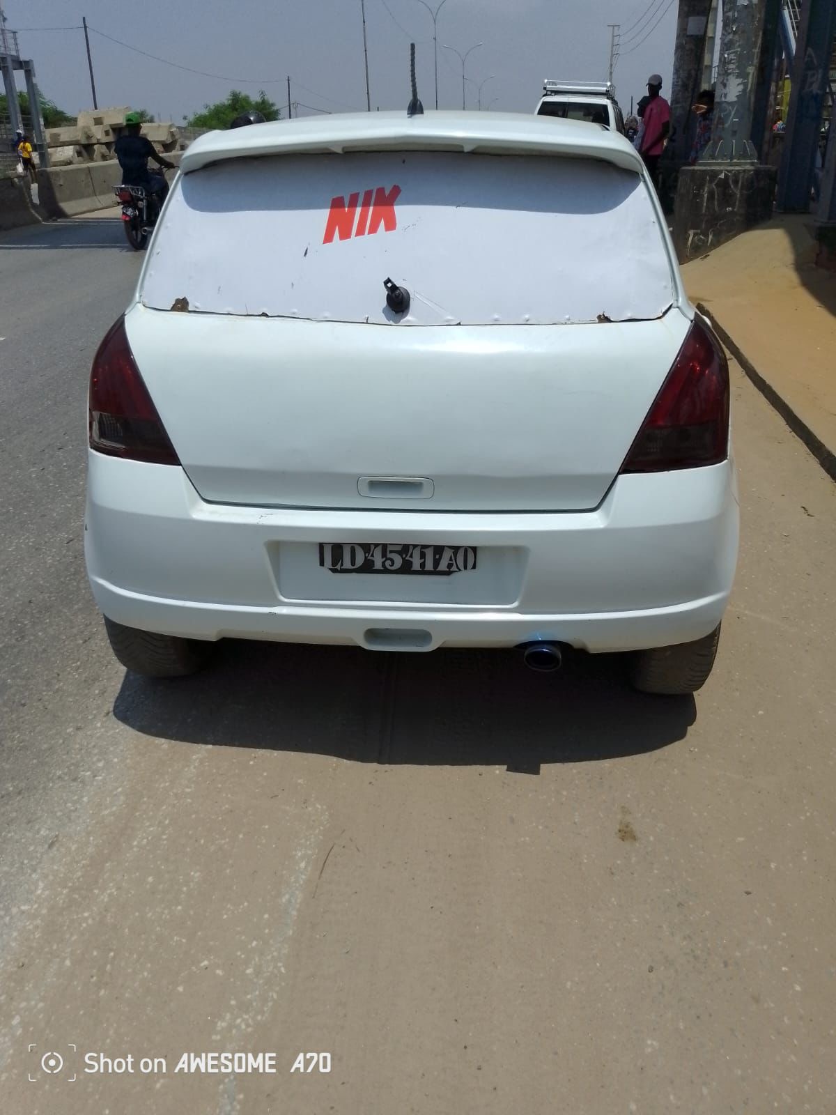 🚗 AMARRO URGENTE! SUZUKI SWIFT (Modelo Antigo) 🚗