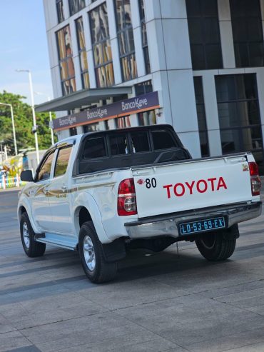 🚙 TOYOTA HILUX GLX